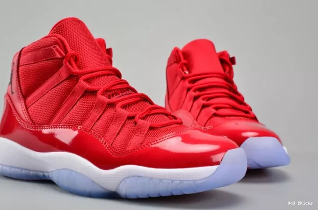 (GS) 637 WellDesigned RETRO BG JORDAN 11 734 AIR 1023